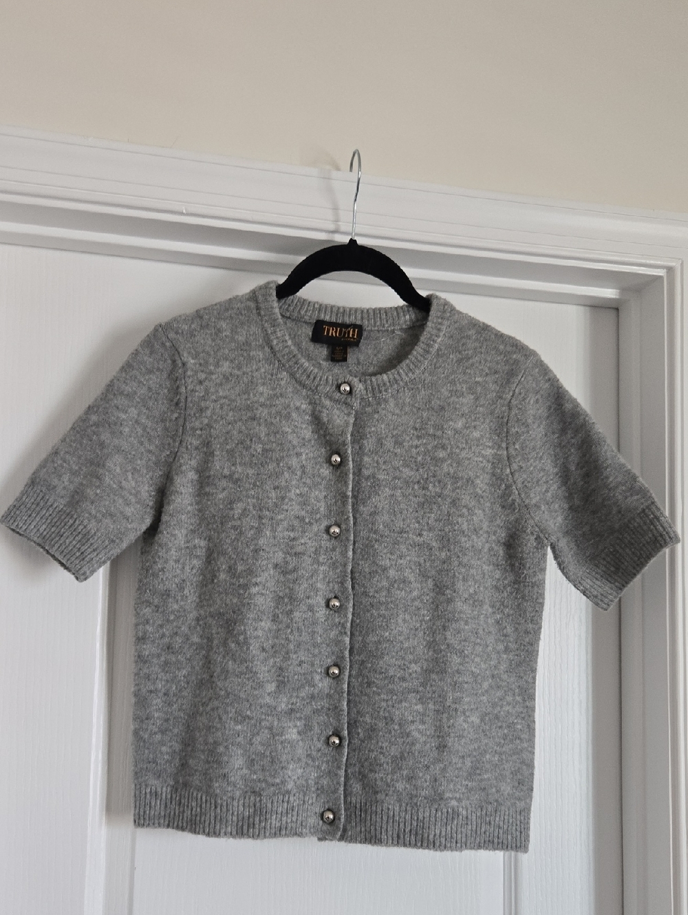 Truth By Republic Grey Sweater Top Silver Buttons Small